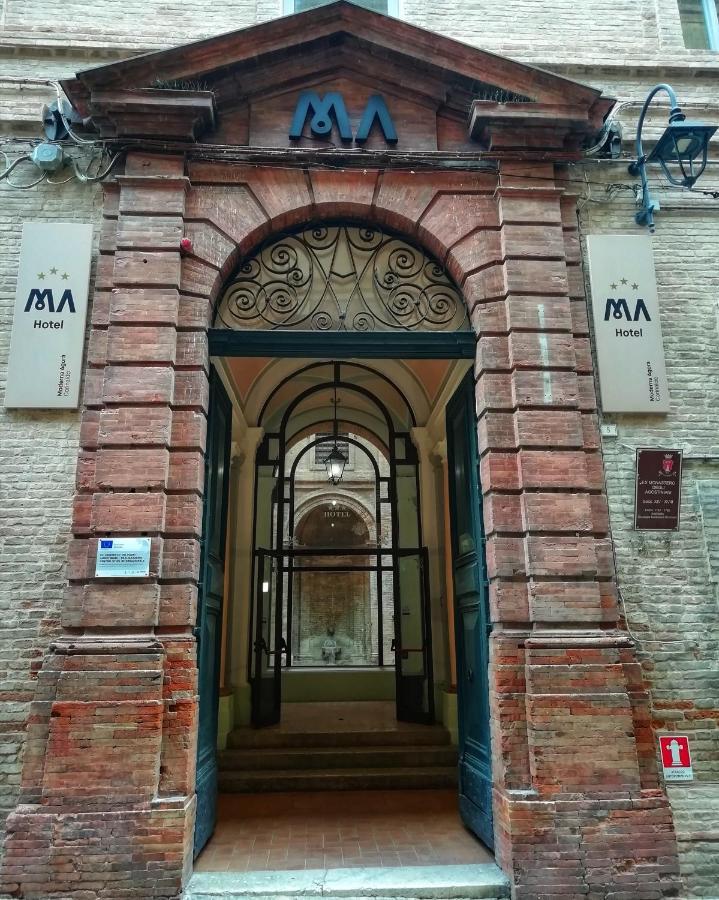 Ma Hotel Кориналдо Екстериор снимка